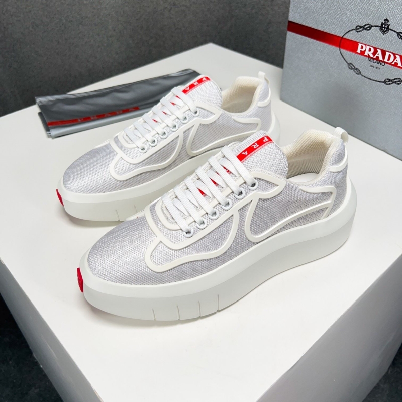 Pra*a casual shoes